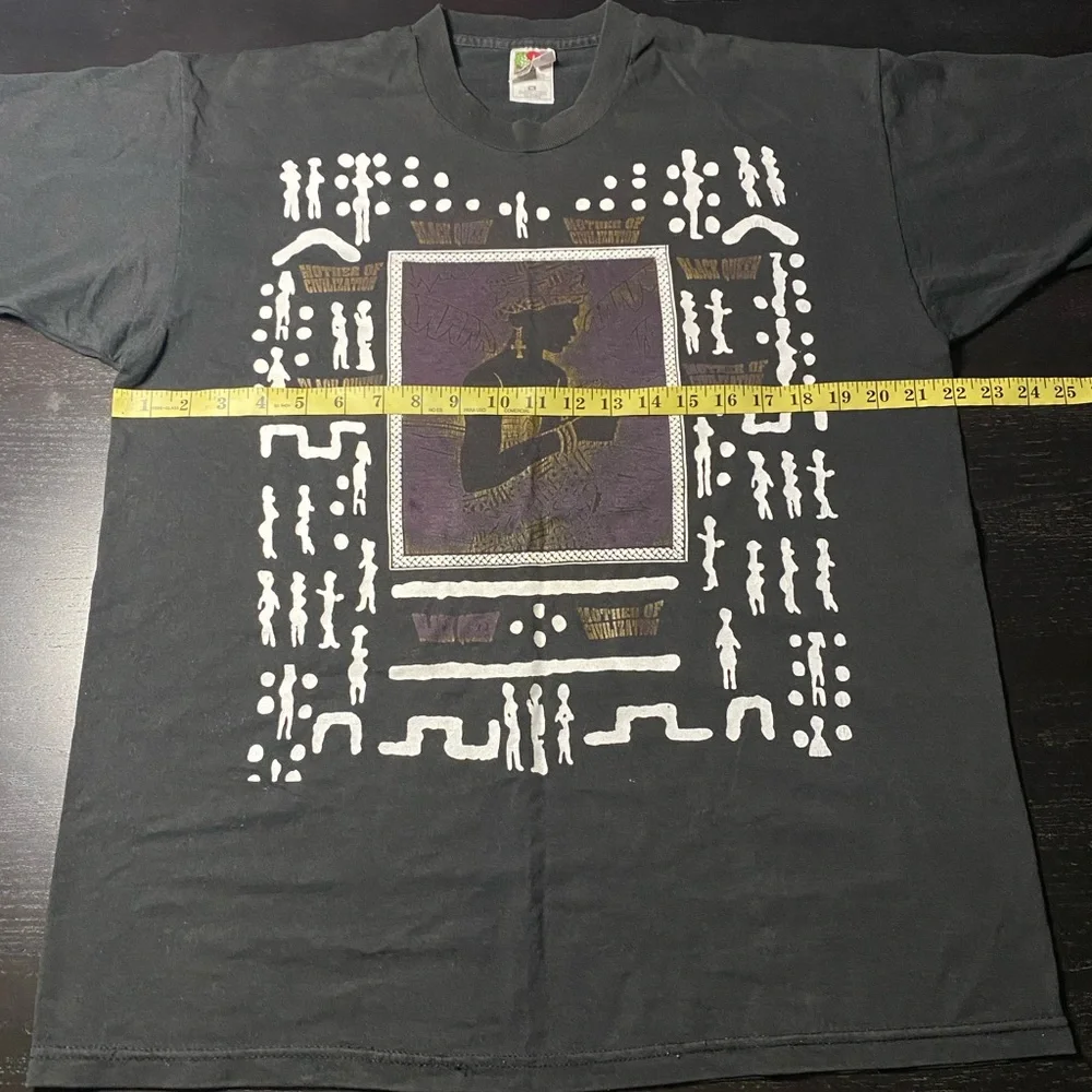 Black Queen Black Graphic T-Shirt size XL - Picture 4 of 6